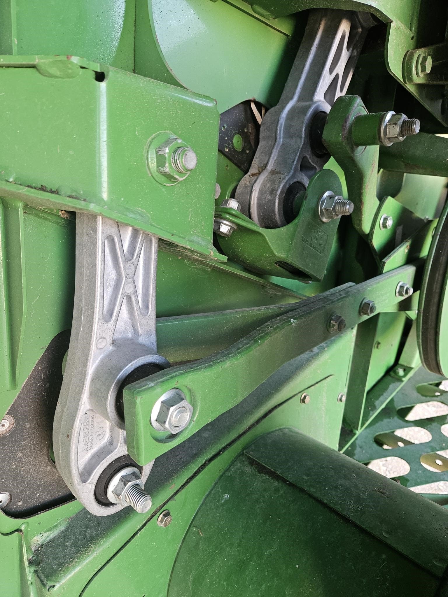 2014 John Deere S680 Combine