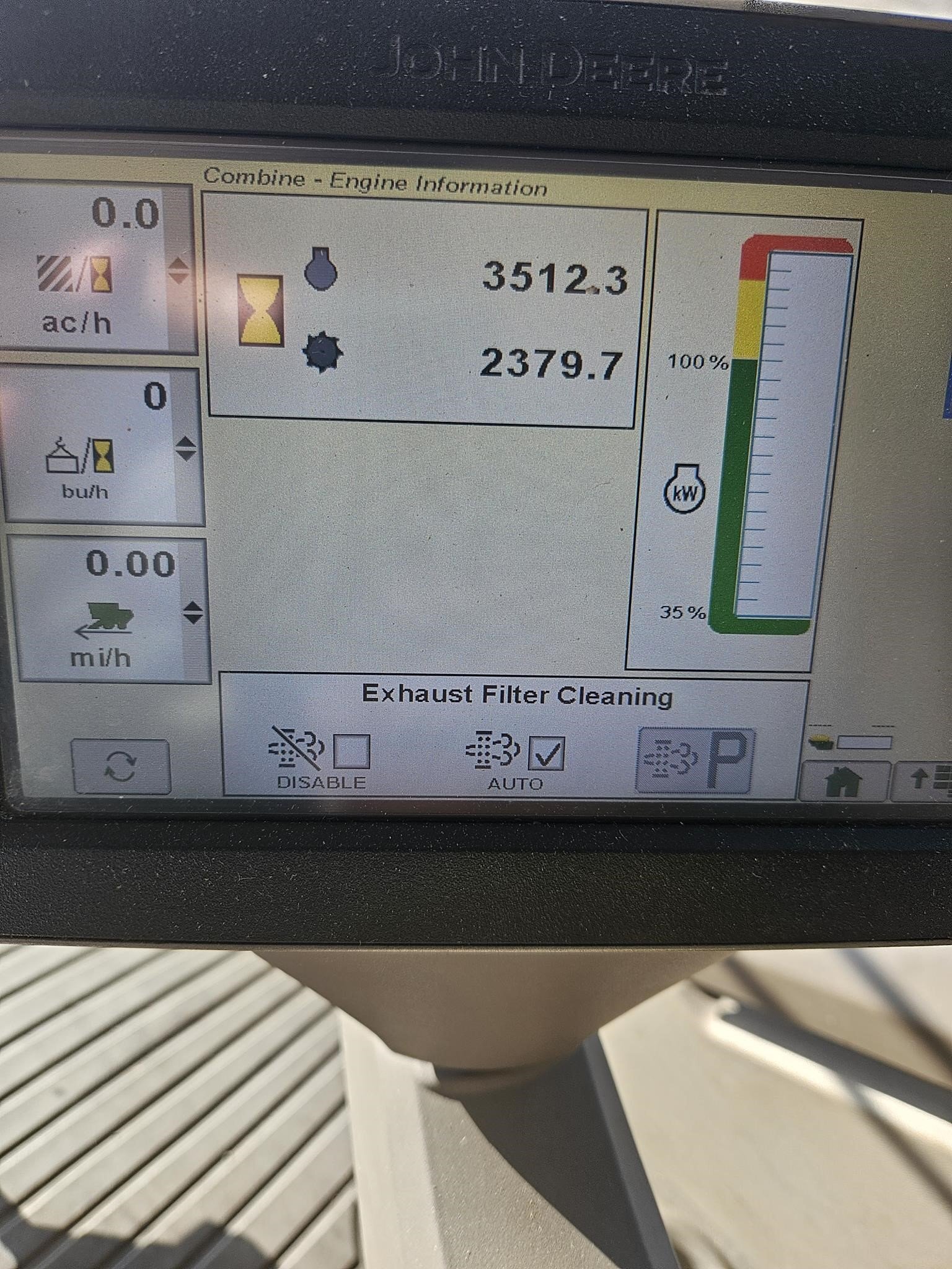 2014 John Deere S680 Combine