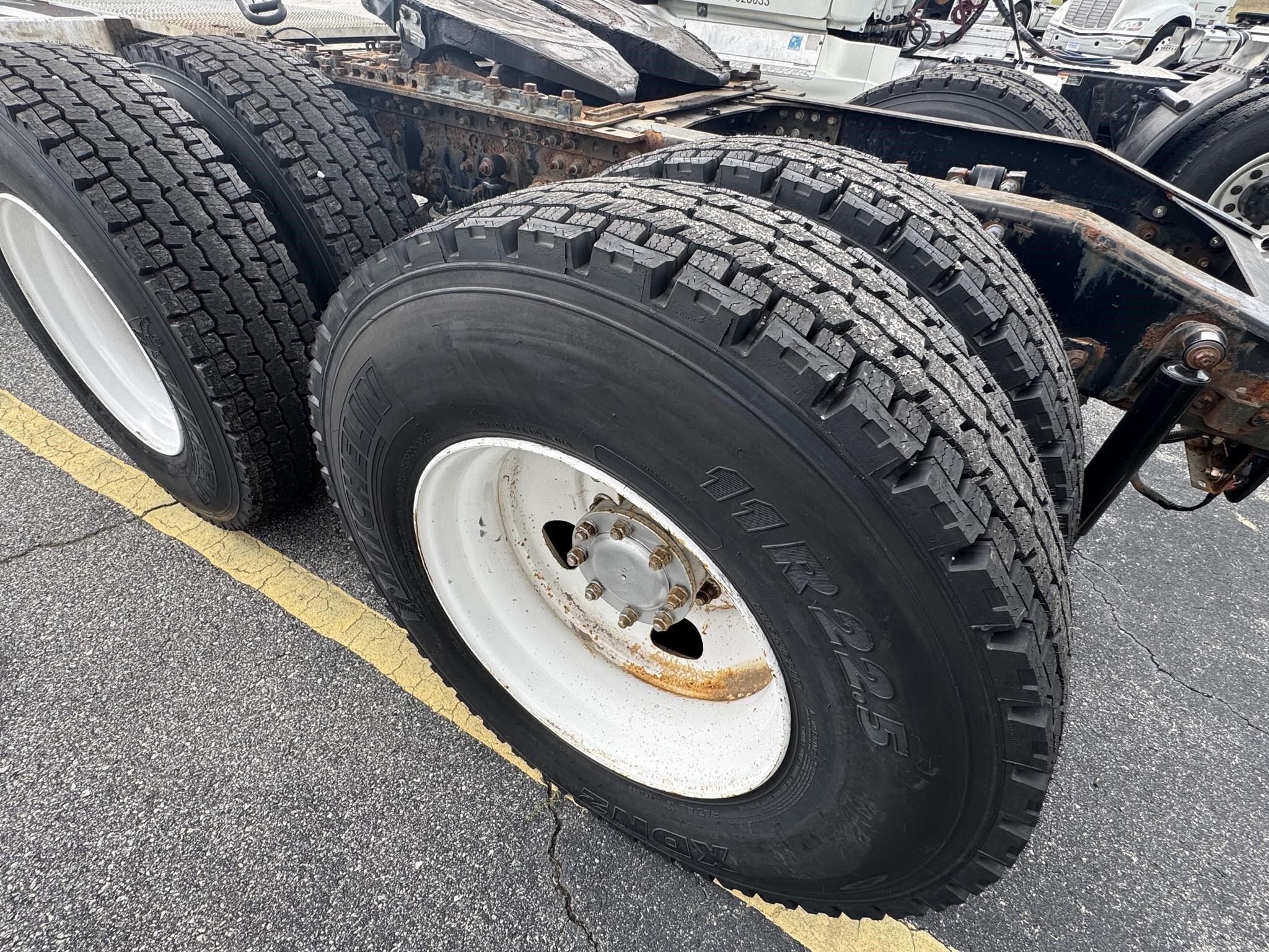 2006 Mack VISION CXN613 Semi Trucks/Trailer