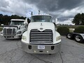 2006 Mack VISION CXN613 Semi Trucks/Trailer