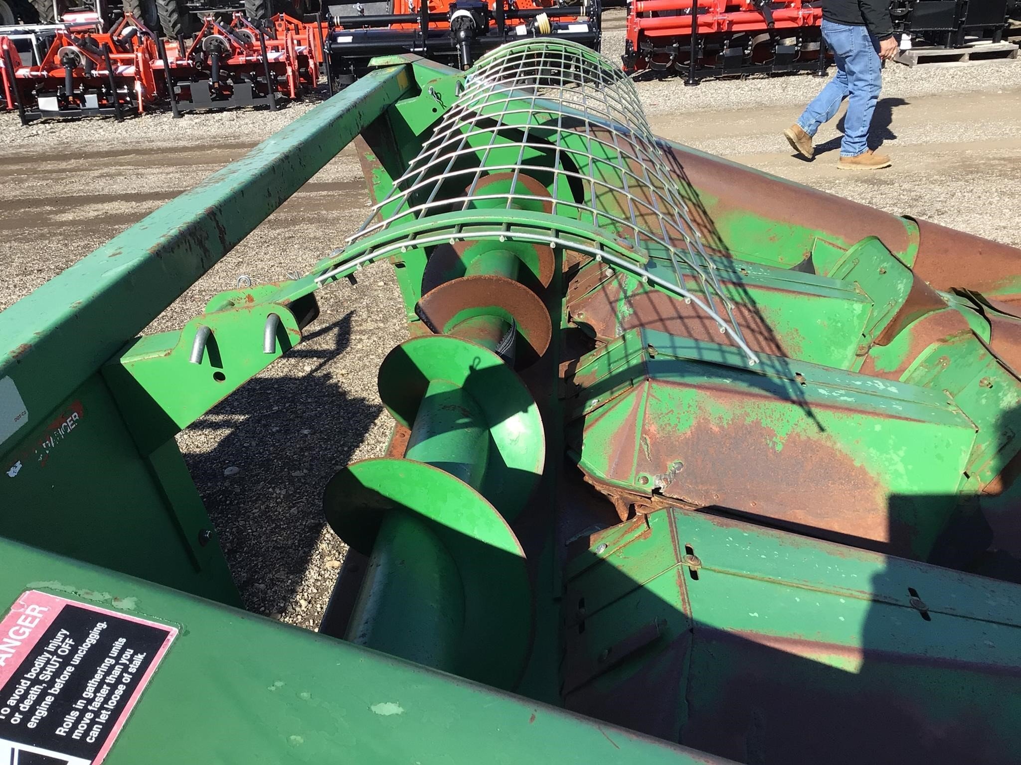  John Deere 443 Corn Head