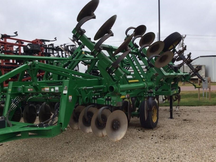 2020 John Deere 2730 Disk Chisel