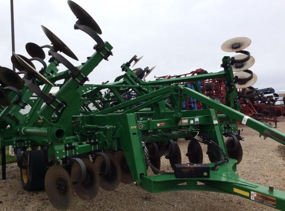 2020 John Deere 2730 Disk Chisel