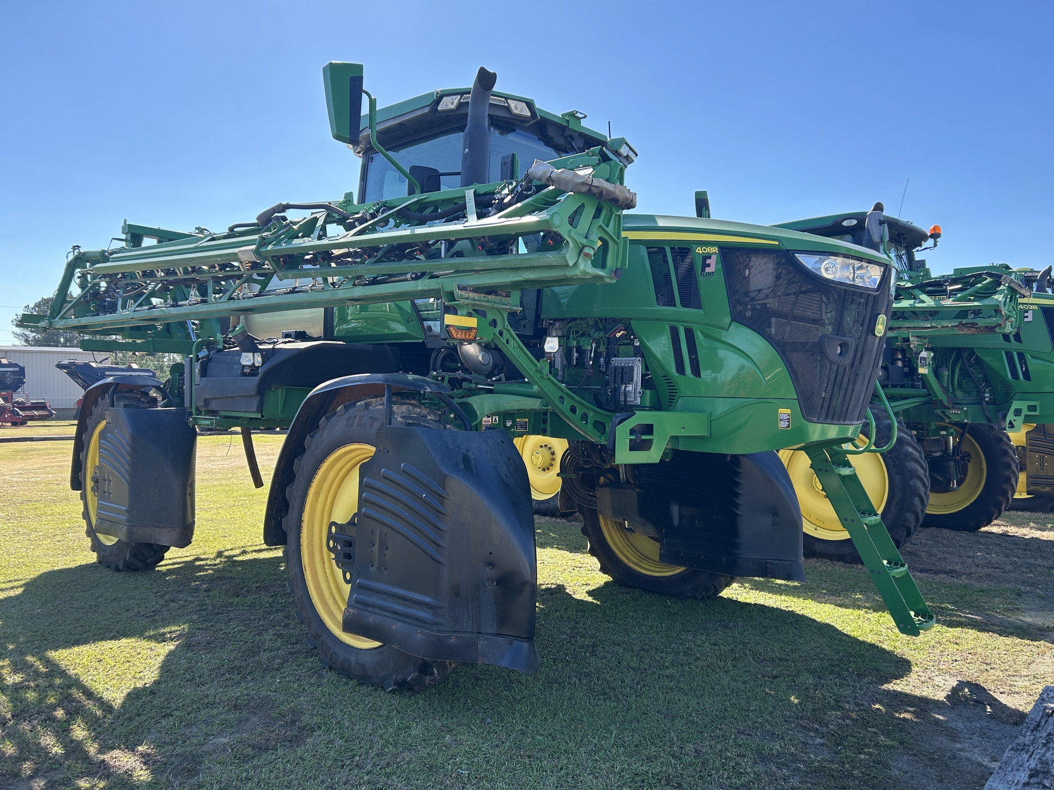 2022 John Deere 408R Self-Propelled Sprayer