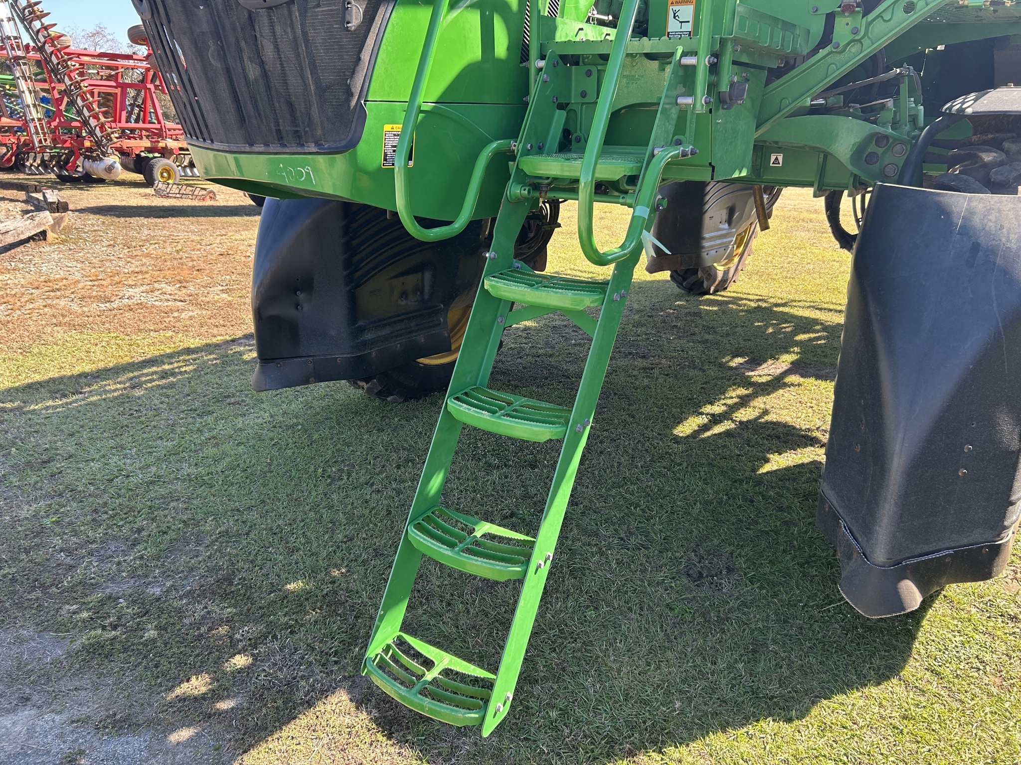 2022 John Deere 408R Self-Propelled Sprayer