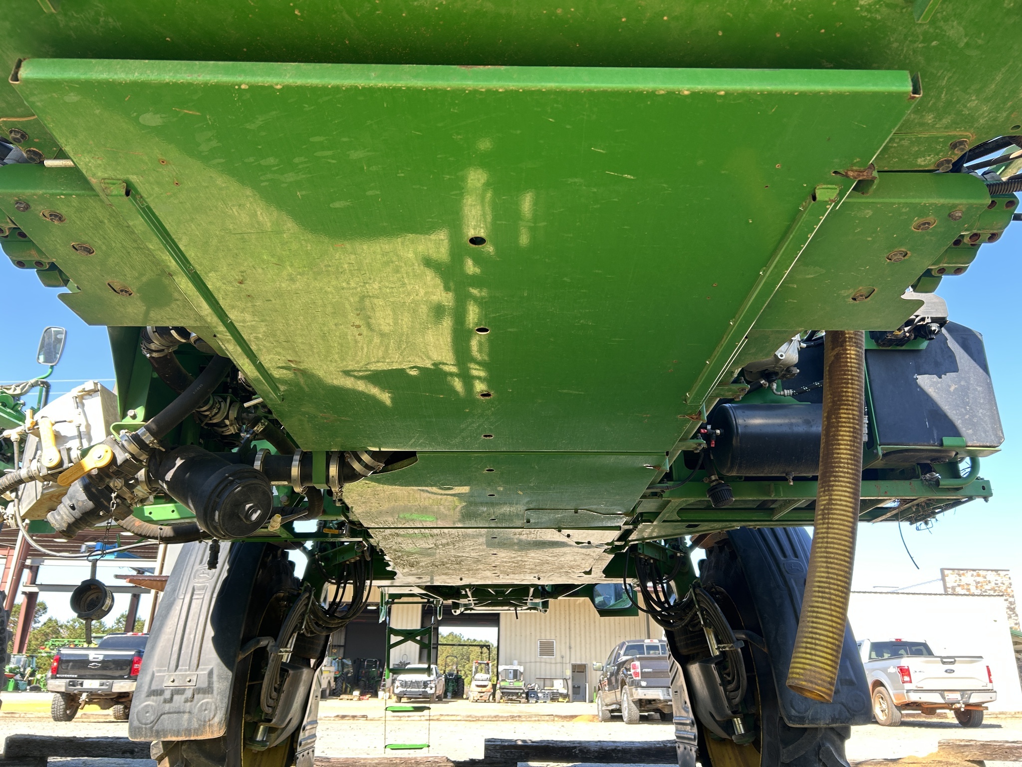 2022 John Deere 408R Self-Propelled Sprayer