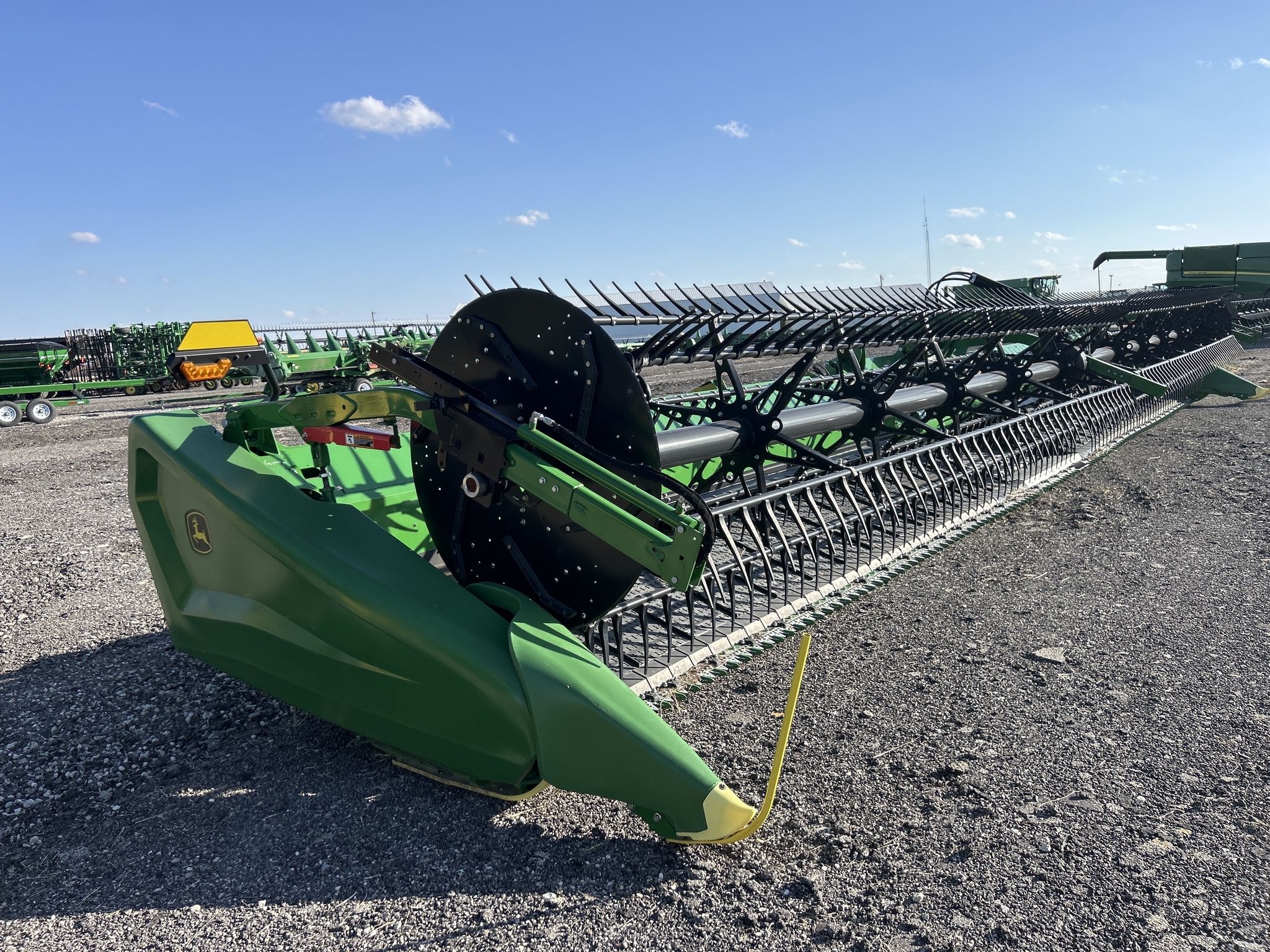 2023 John Deere HD45F Platform