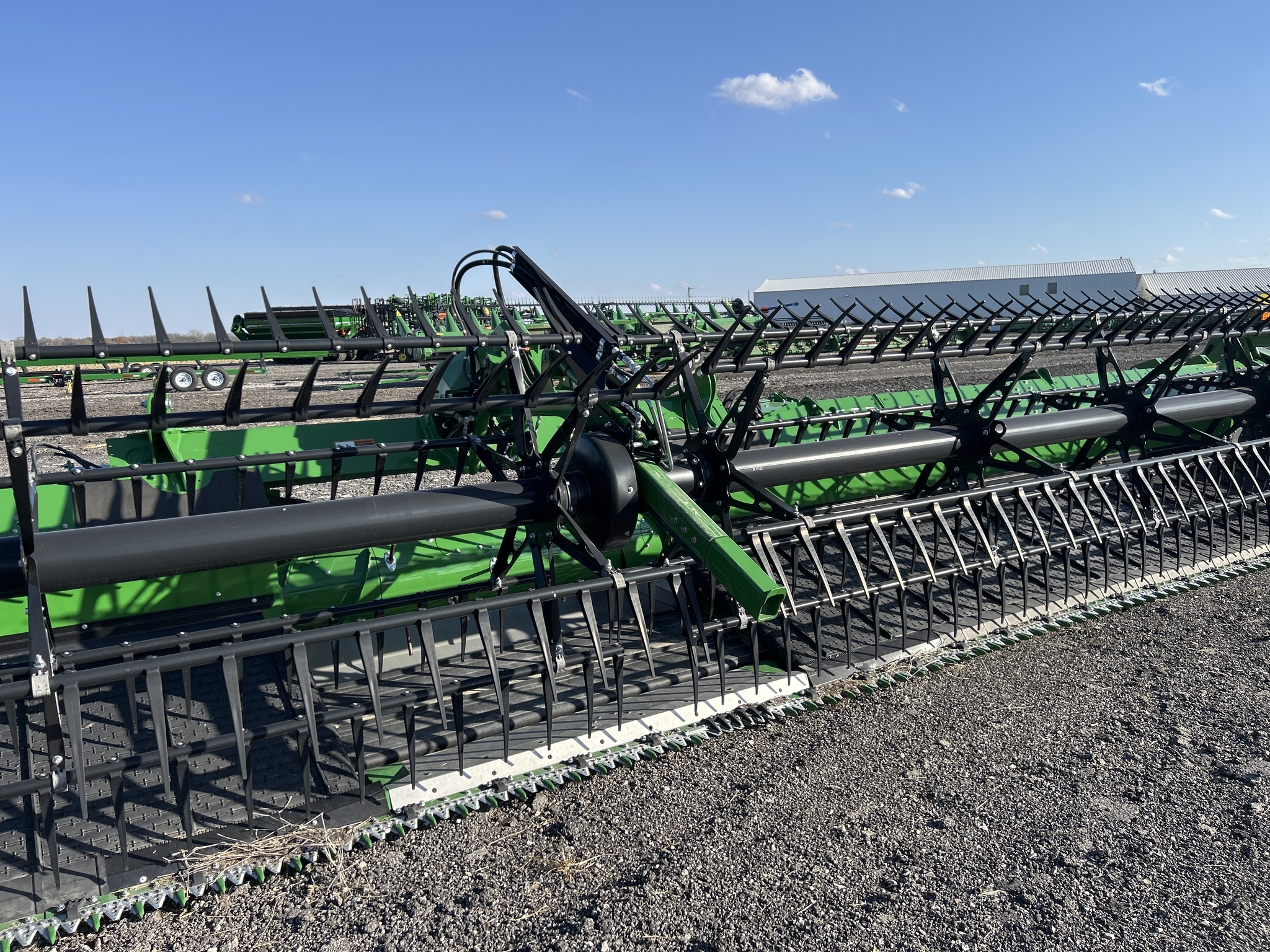 2023 John Deere HD45F Platform