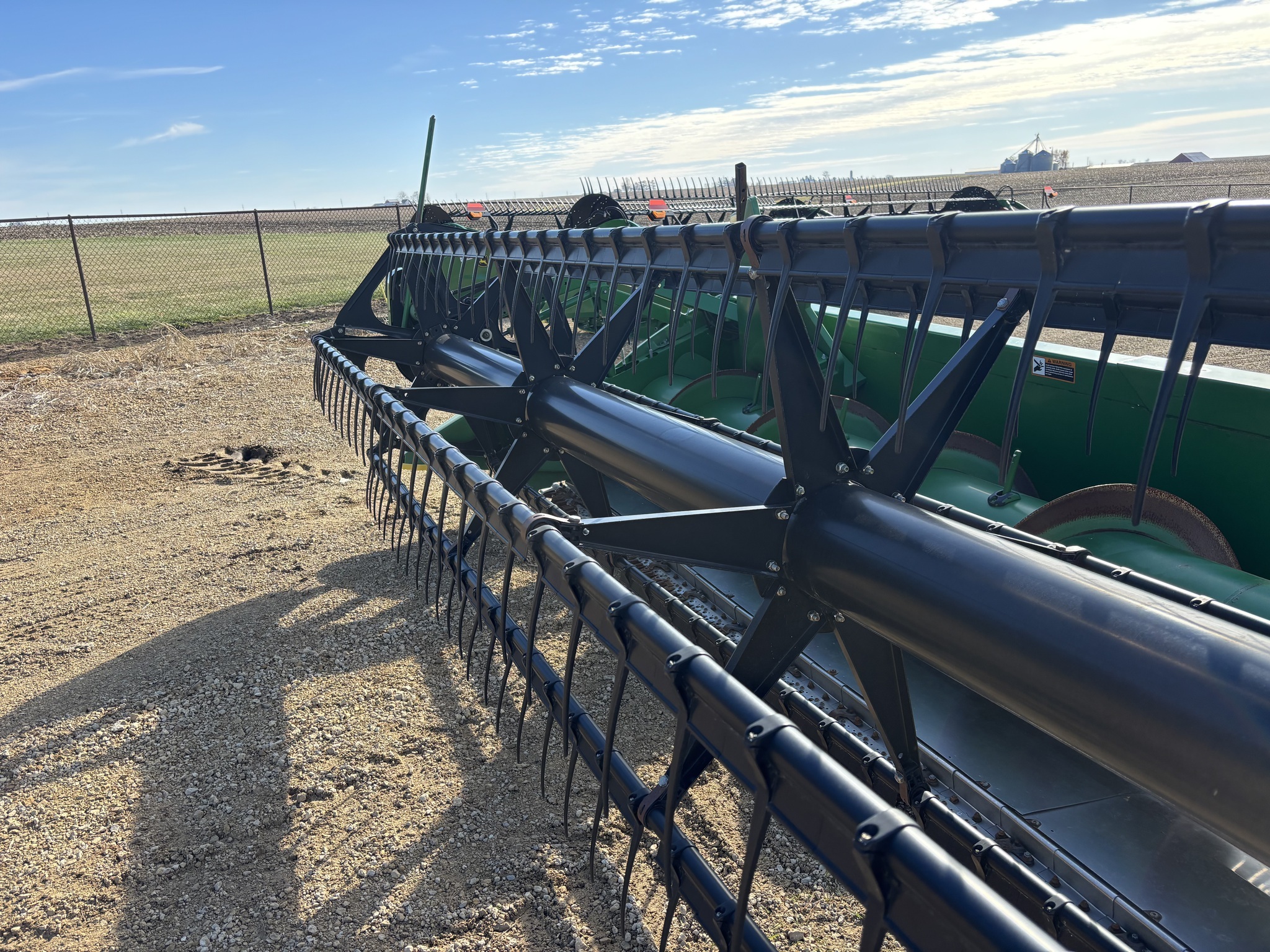2013 John Deere 625F Platform