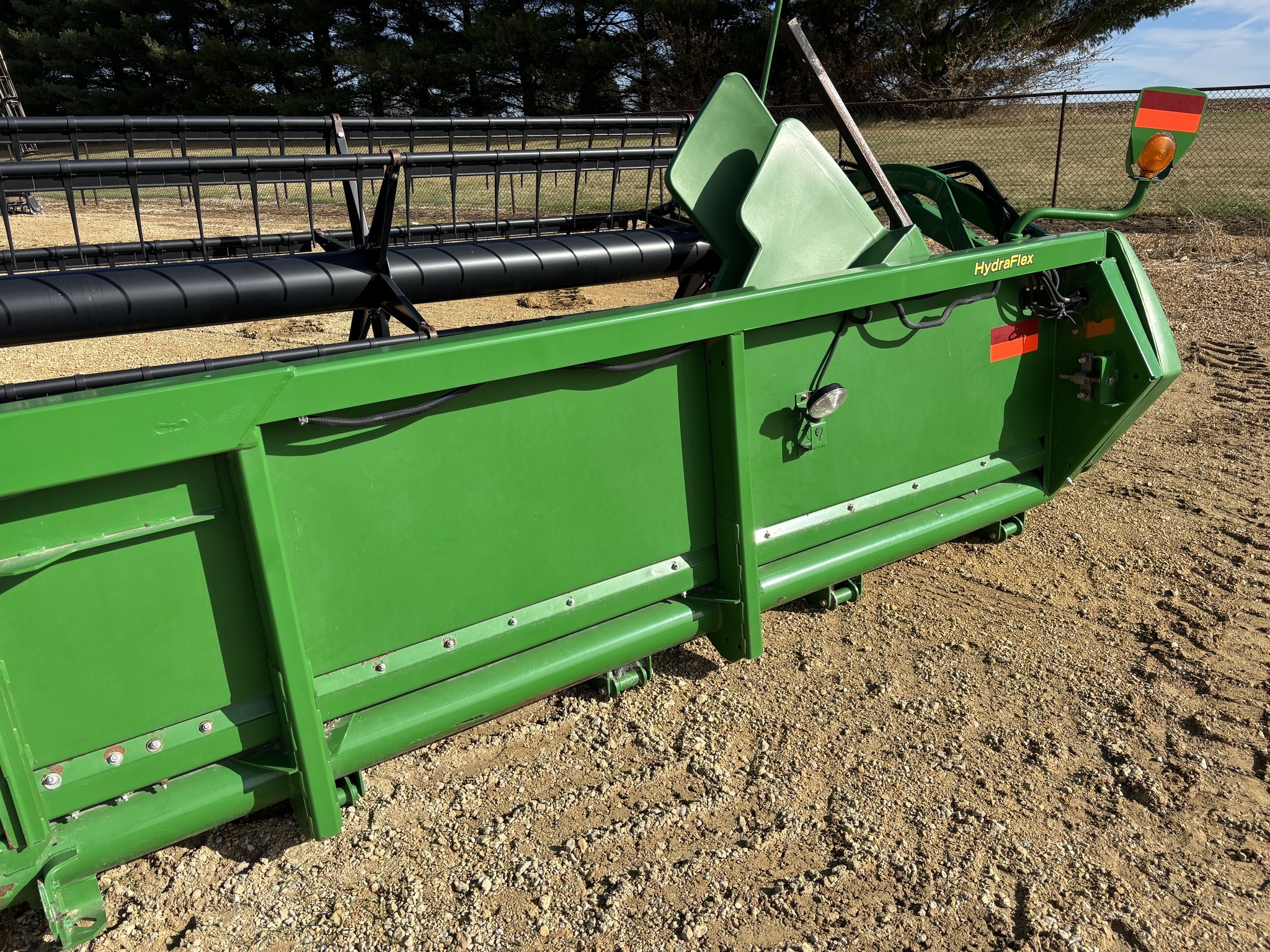 2013 John Deere 625F Platform