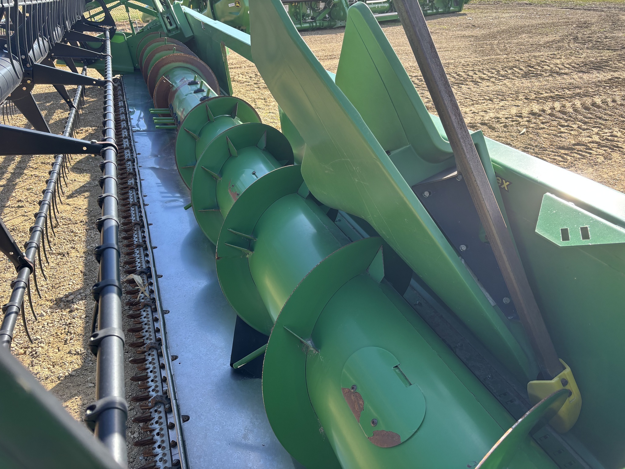 2013 John Deere 625F Platform
