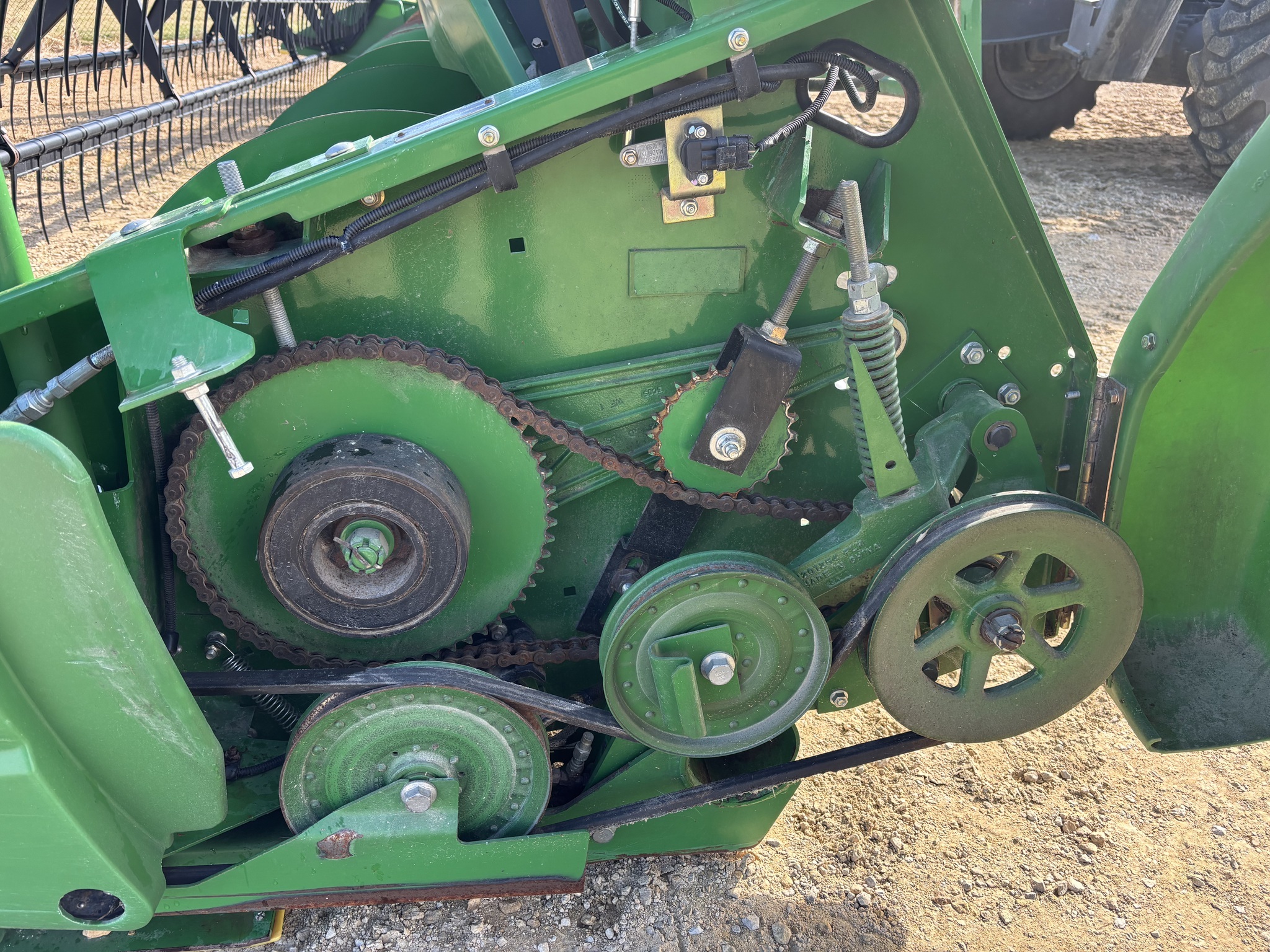 2013 John Deere 625F Platform