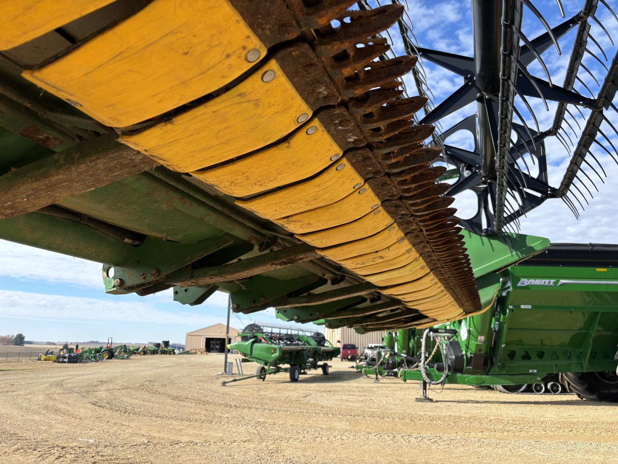 2013 John Deere 625F Platform