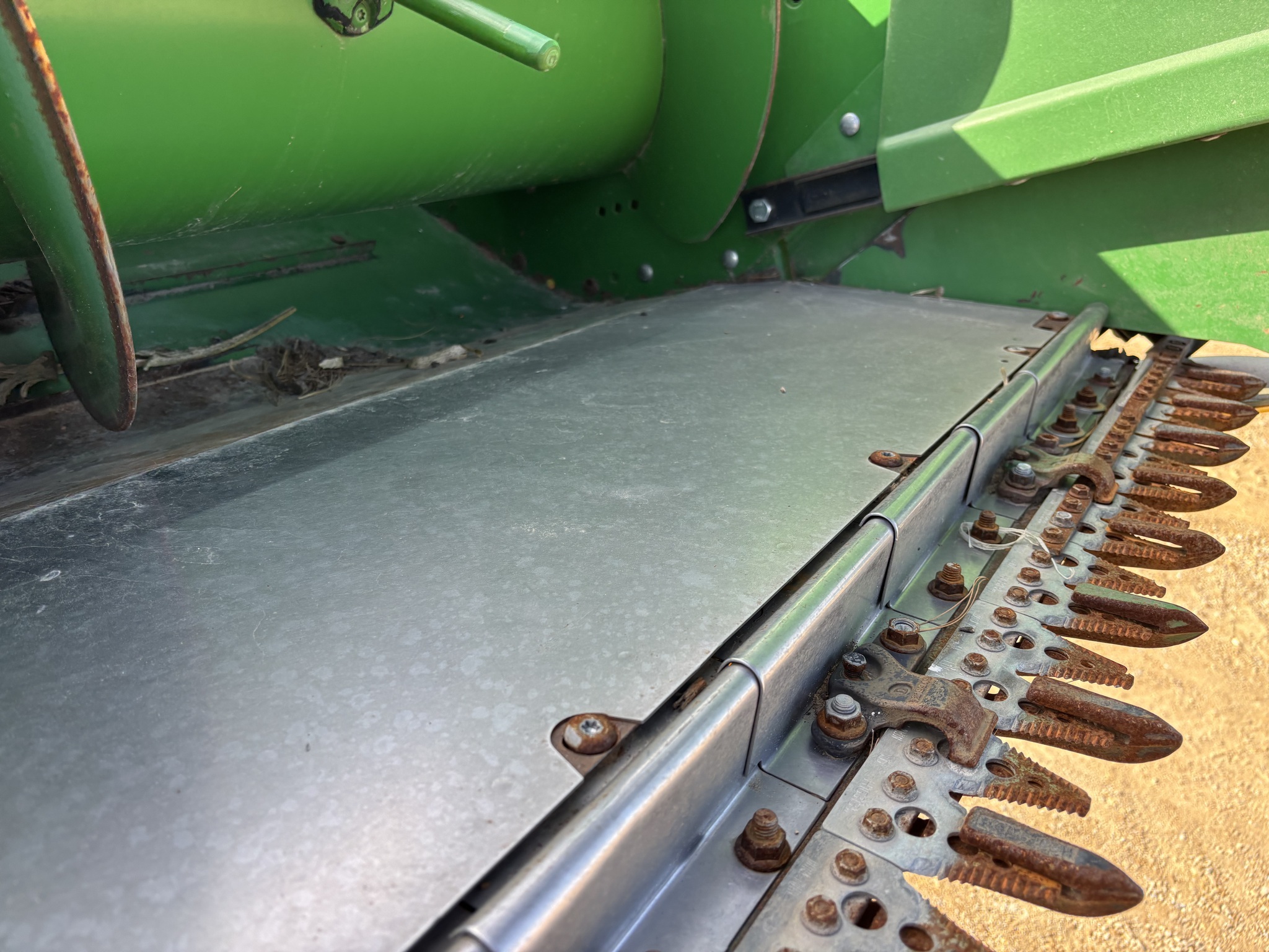 2013 John Deere 625F Platform