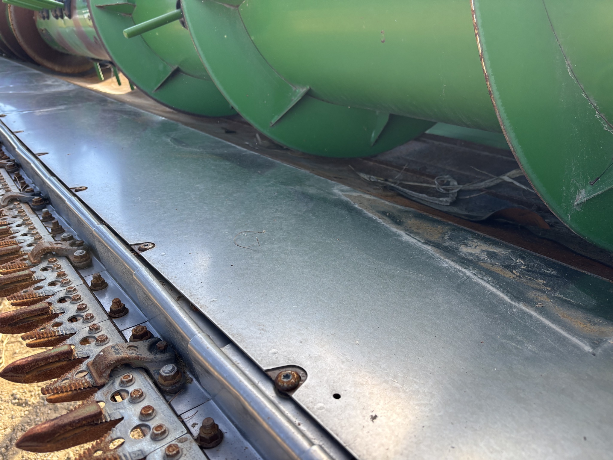 2013 John Deere 625F Platform