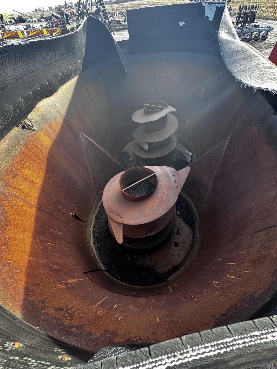  Supreme International 700T Grinders and Mixer