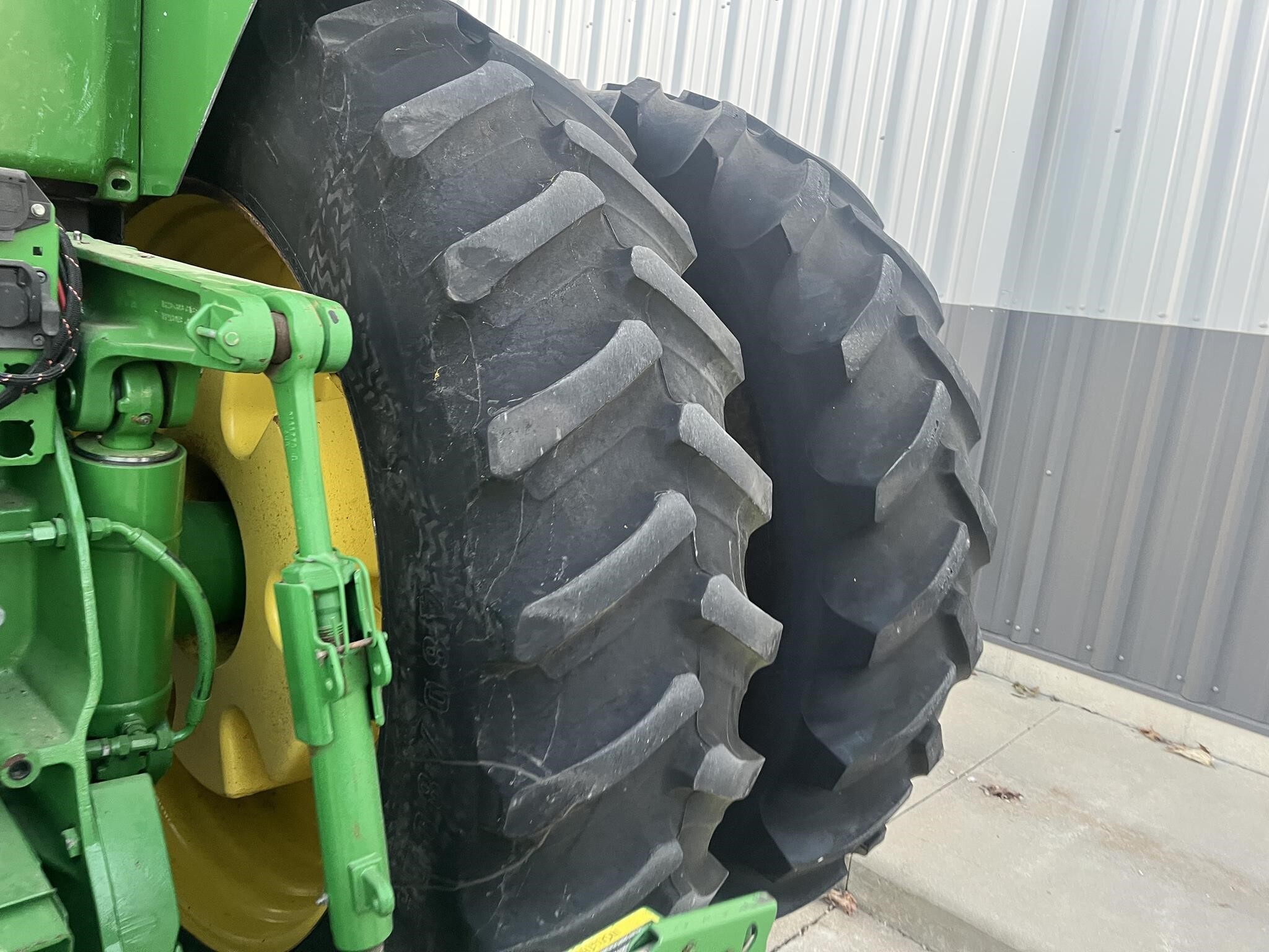 2010 John Deere 8345R Tractor