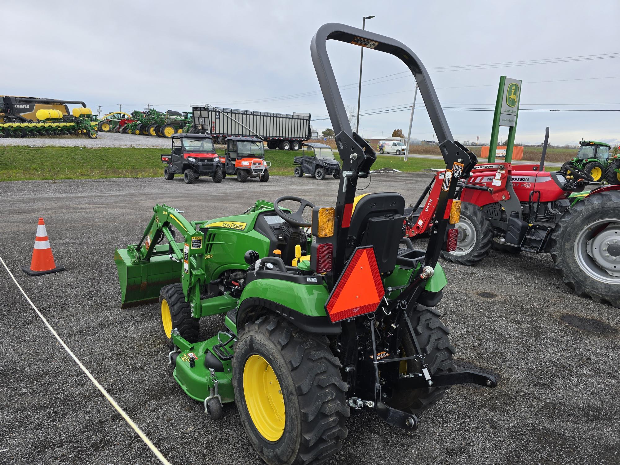2023 John Deere 2025R Tractor