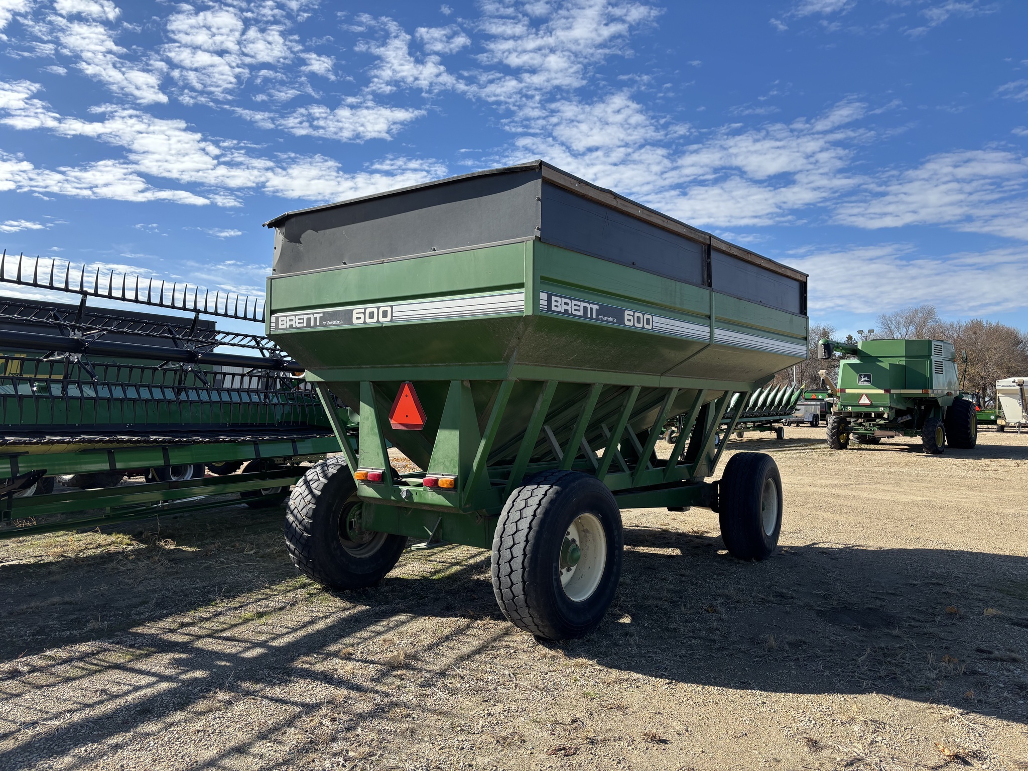 1994 Brent 600 Gravity Wagon