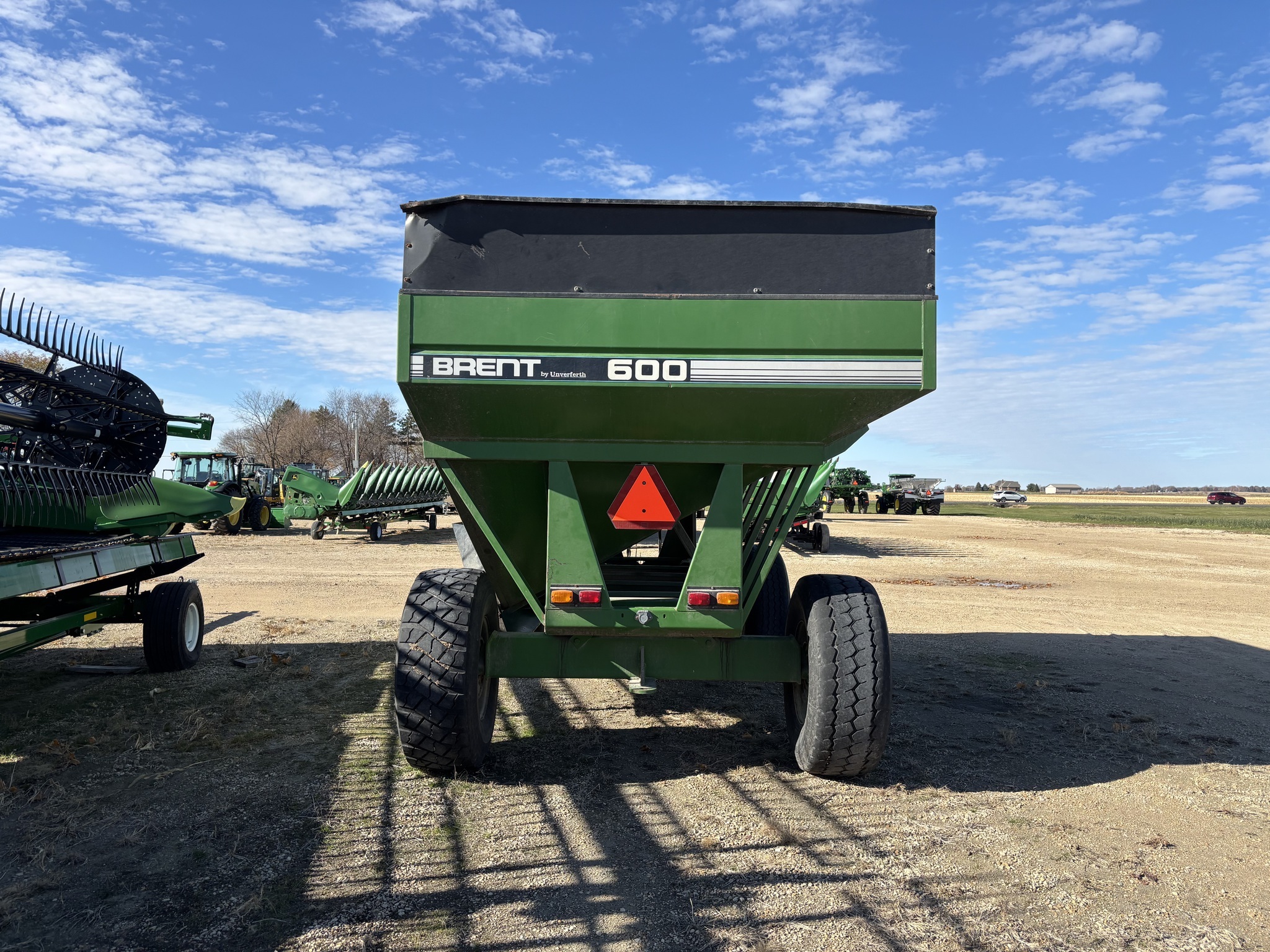 1994 Brent 600 Gravity Wagon