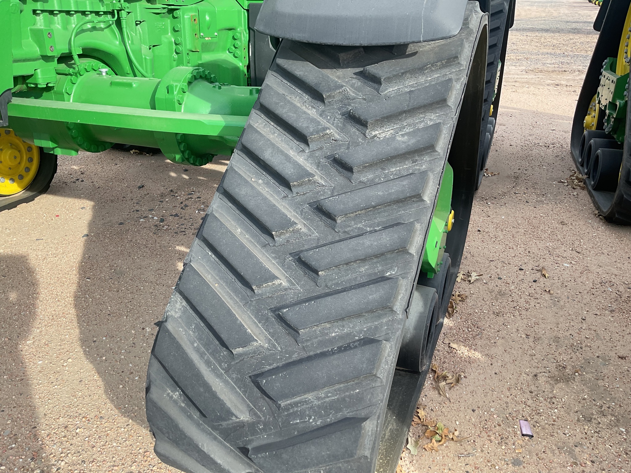 2023 John Deere 8RX 370 Tractor