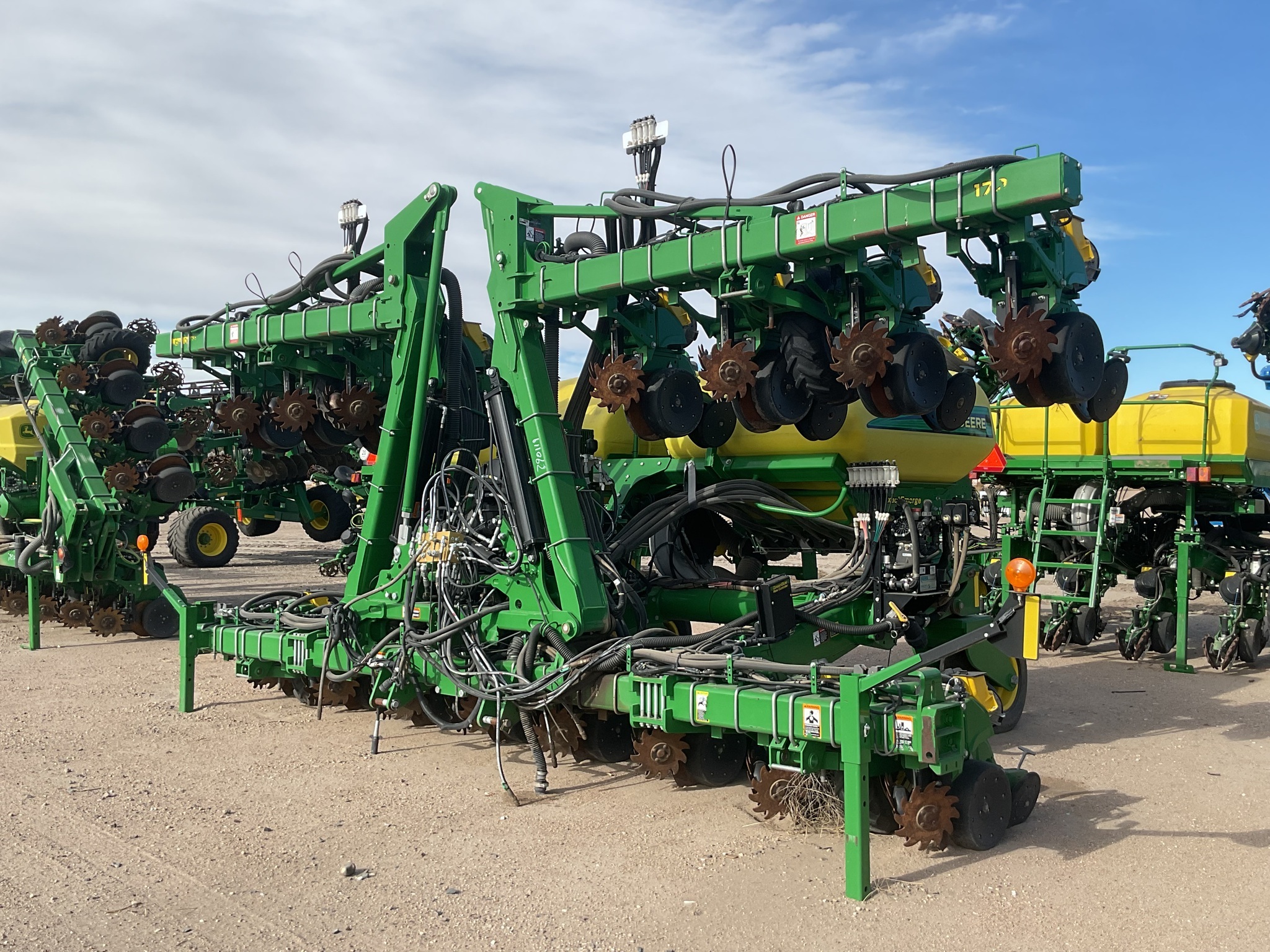 2021 John Deere 1725 CCS Planter