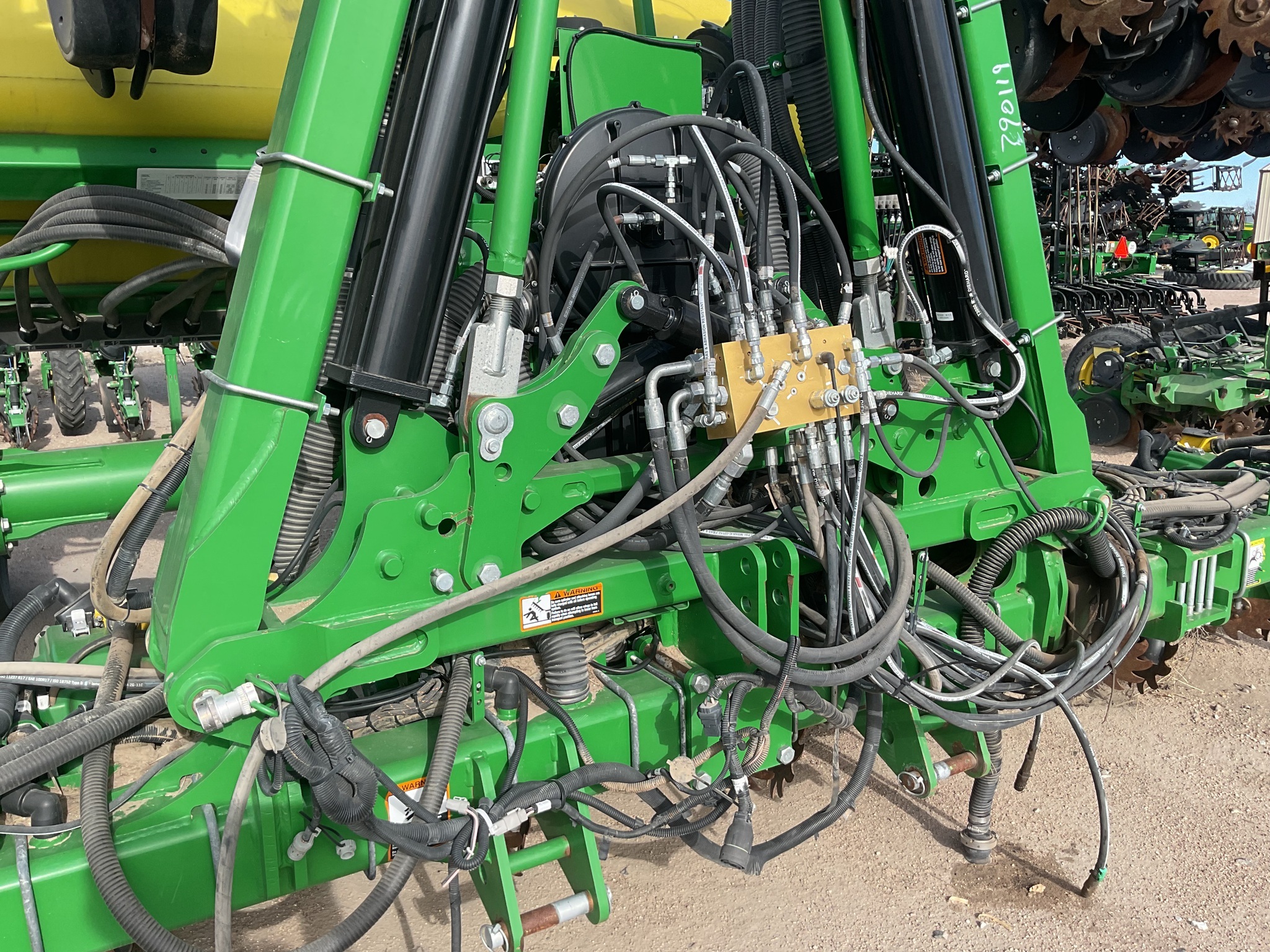 2021 John Deere 1725 CCS Planter