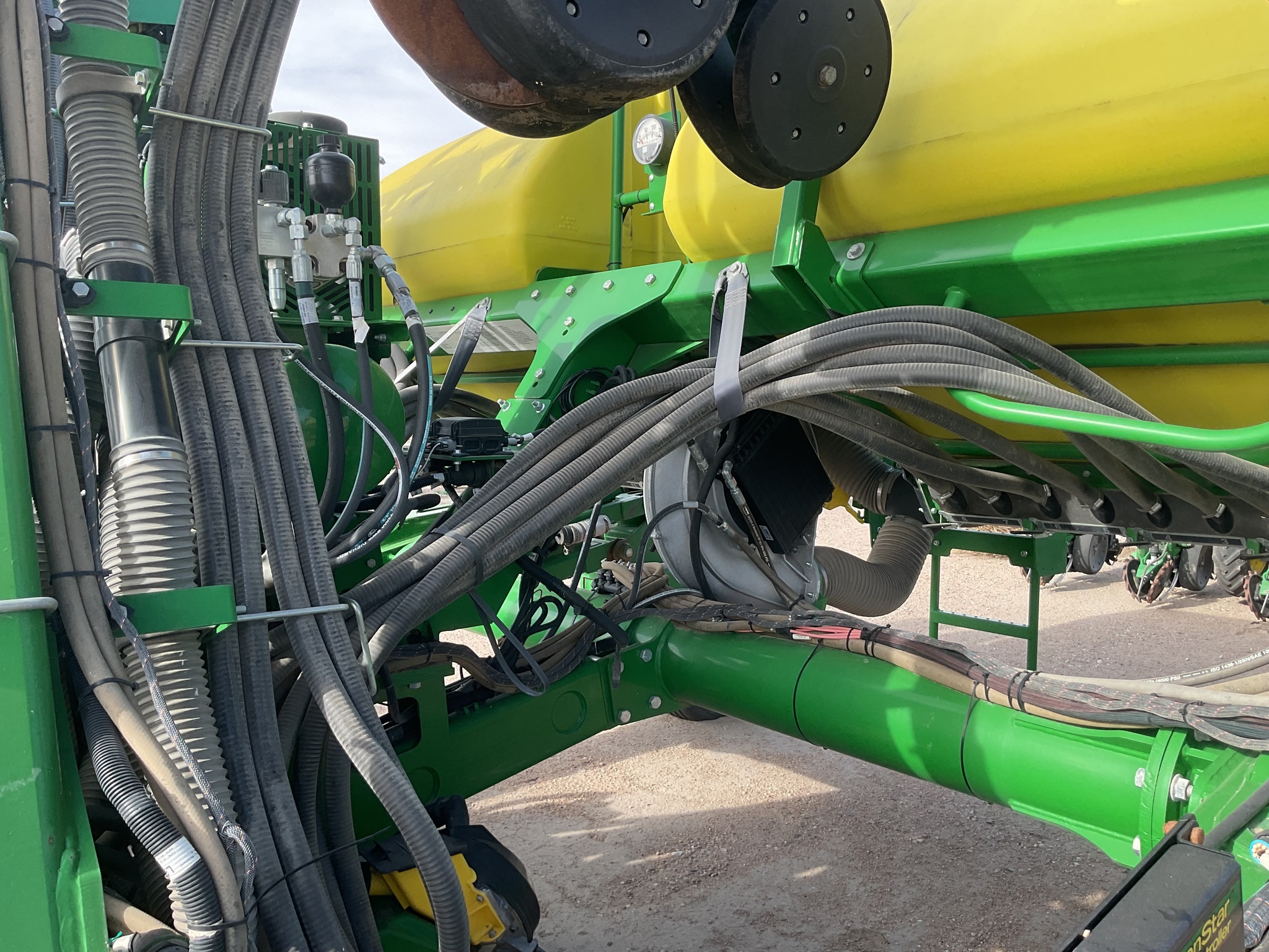 2021 John Deere 1725 CCS Planter