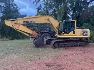 2021 Komatsu PC200 LC-8 Excavator