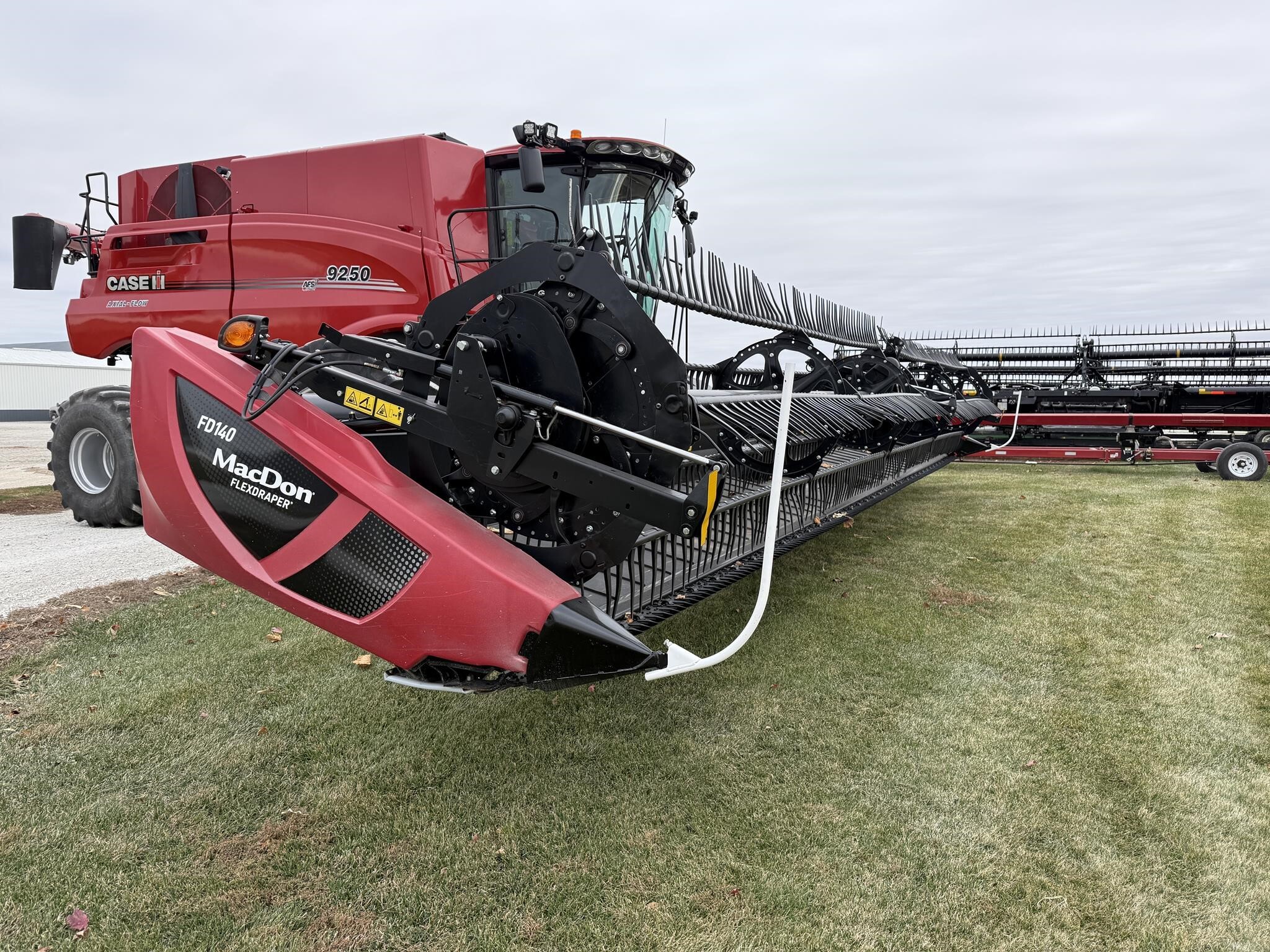 2021 MacDon FD140 Platform