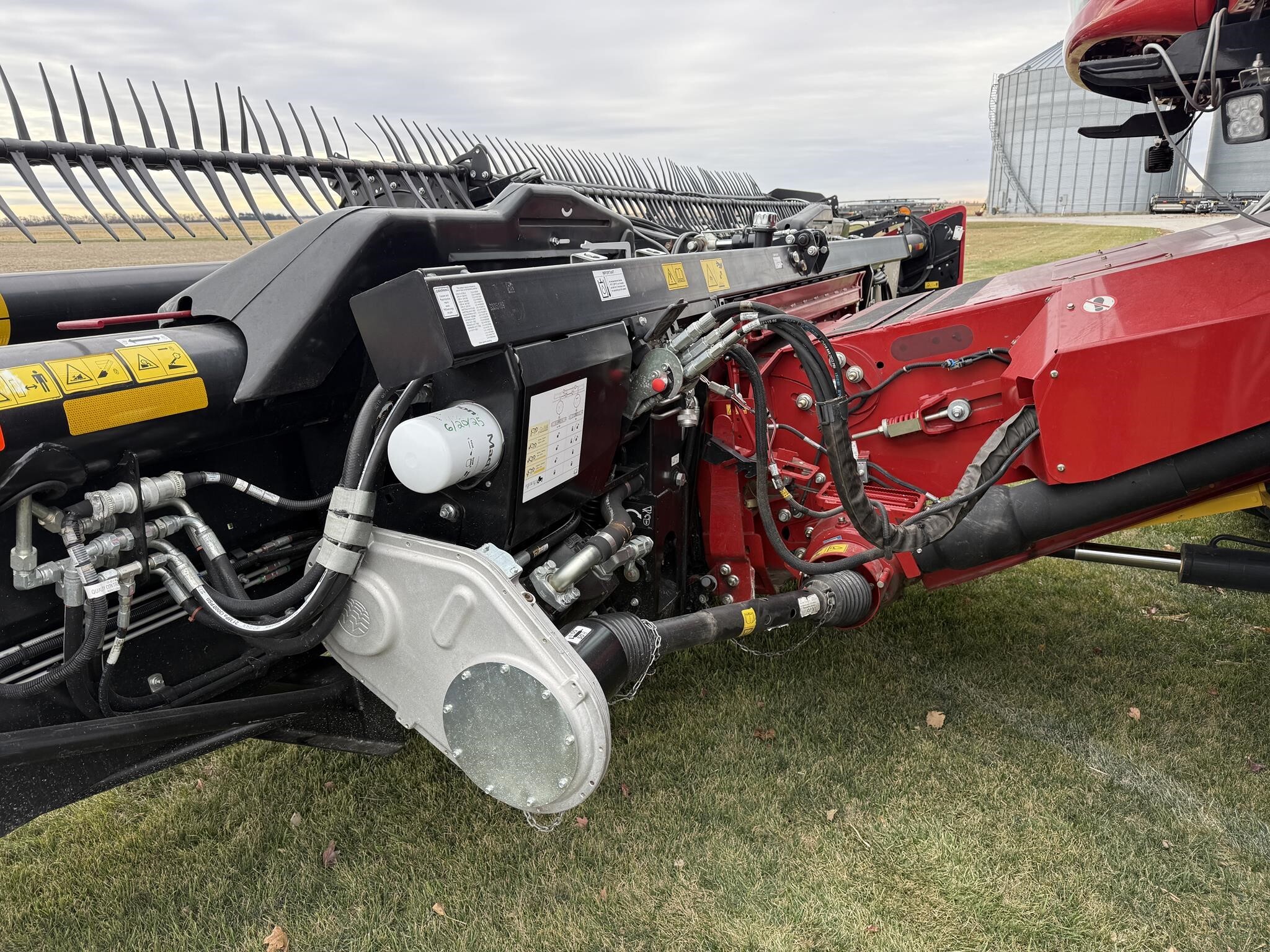 2021 MacDon FD140 Platform