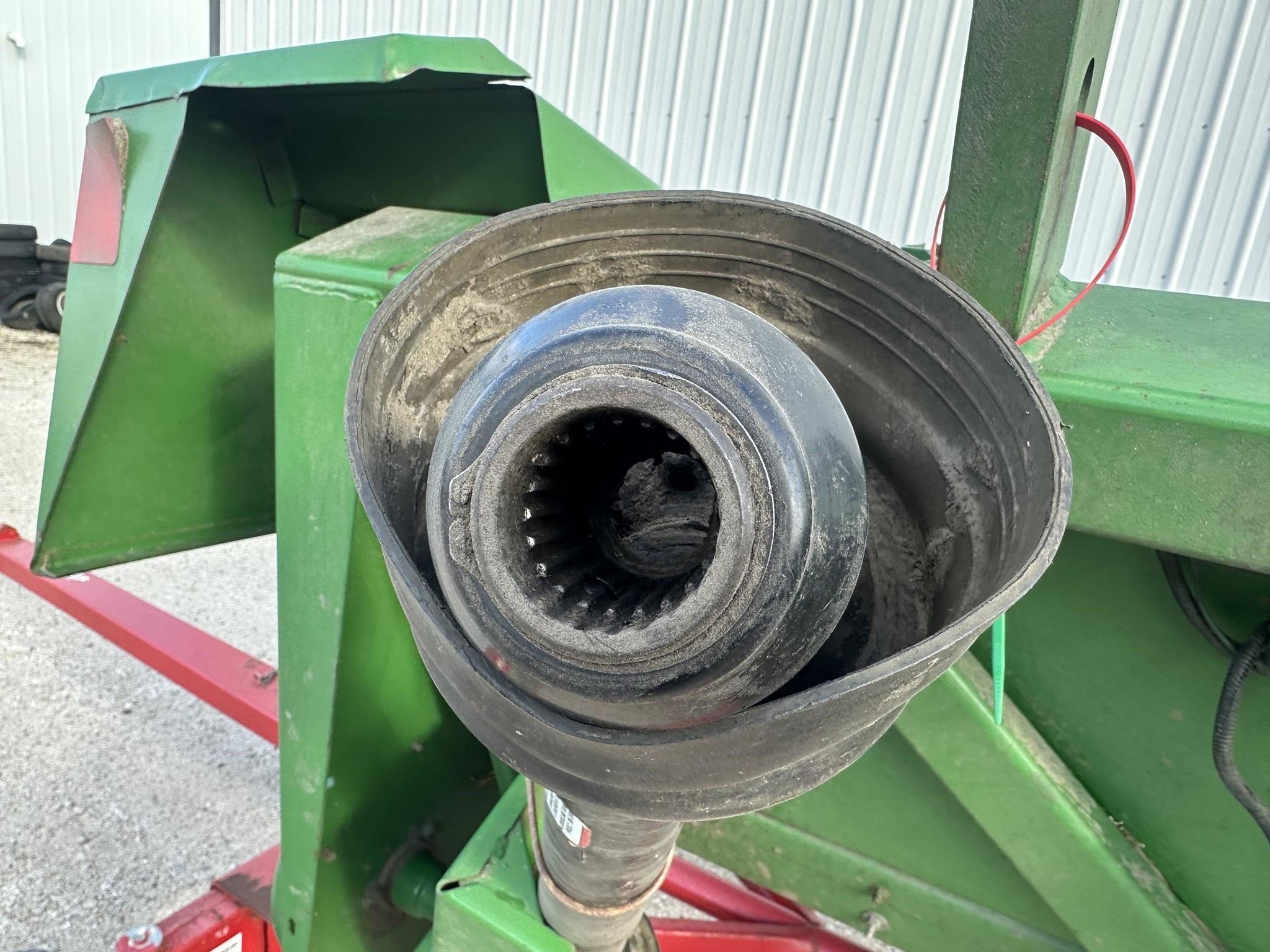1993 John Deere 643 Corn Head