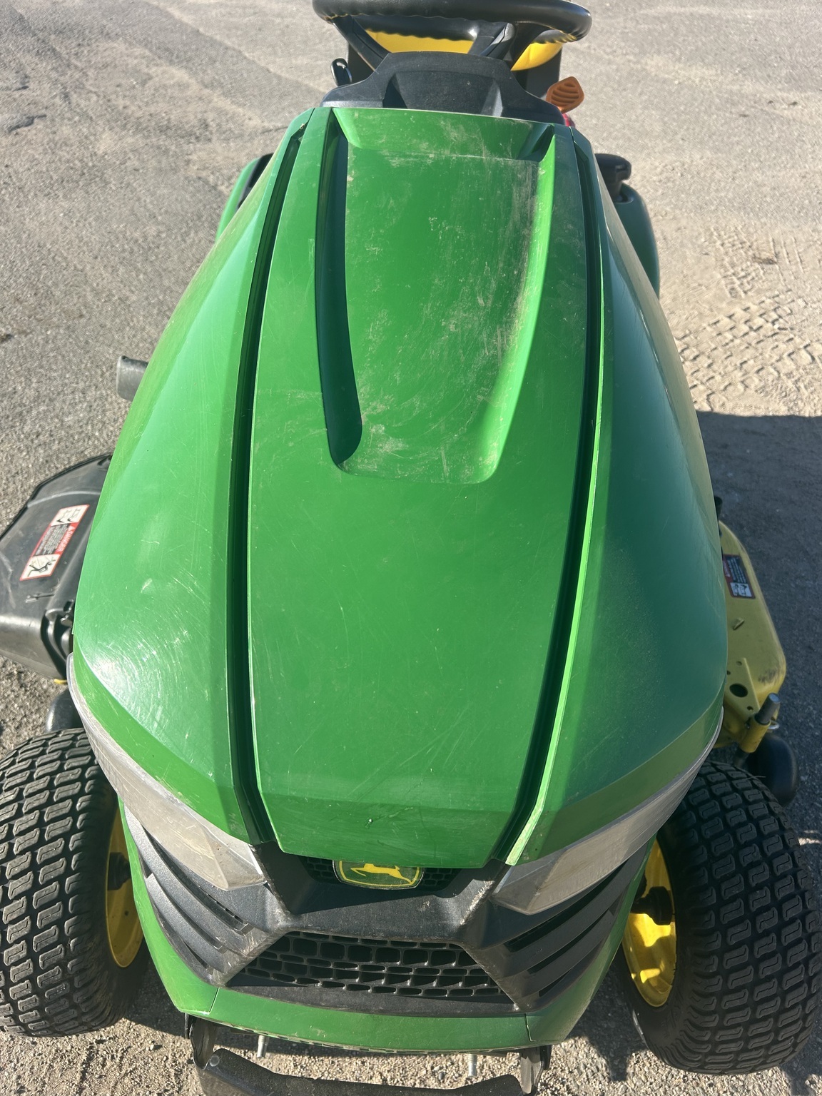 2016 John Deere X390 Lawn Mower
