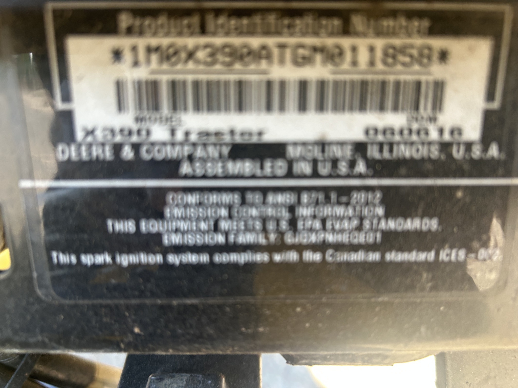 2016 John Deere X390 Lawn Mower