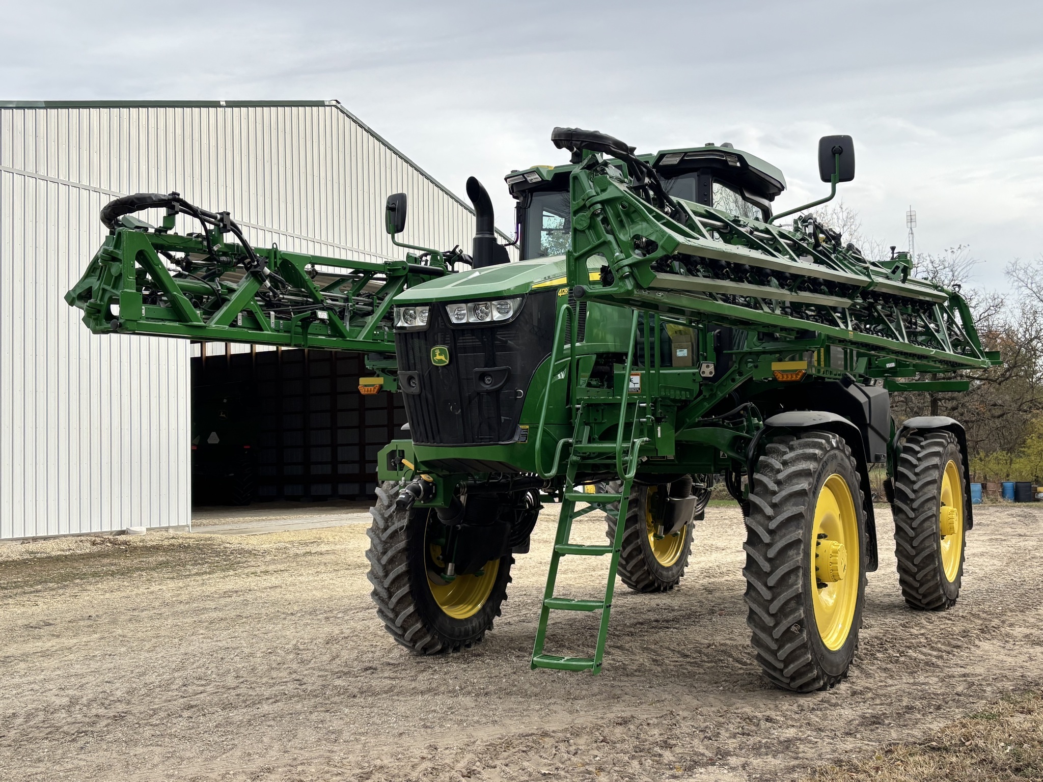 2025 John Deere 412R Self-Propelled Sprayer