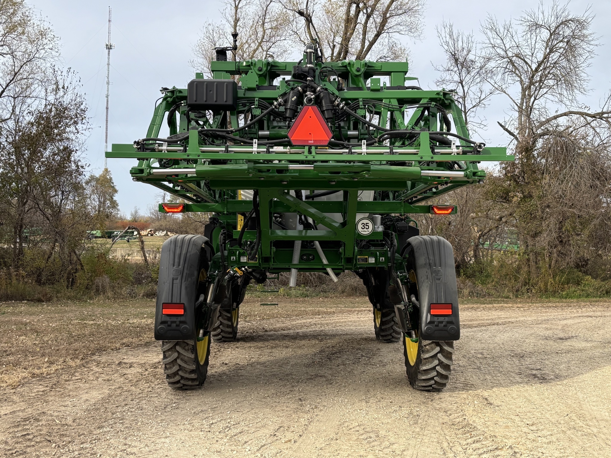 2025 John Deere 412R Self-Propelled Sprayer