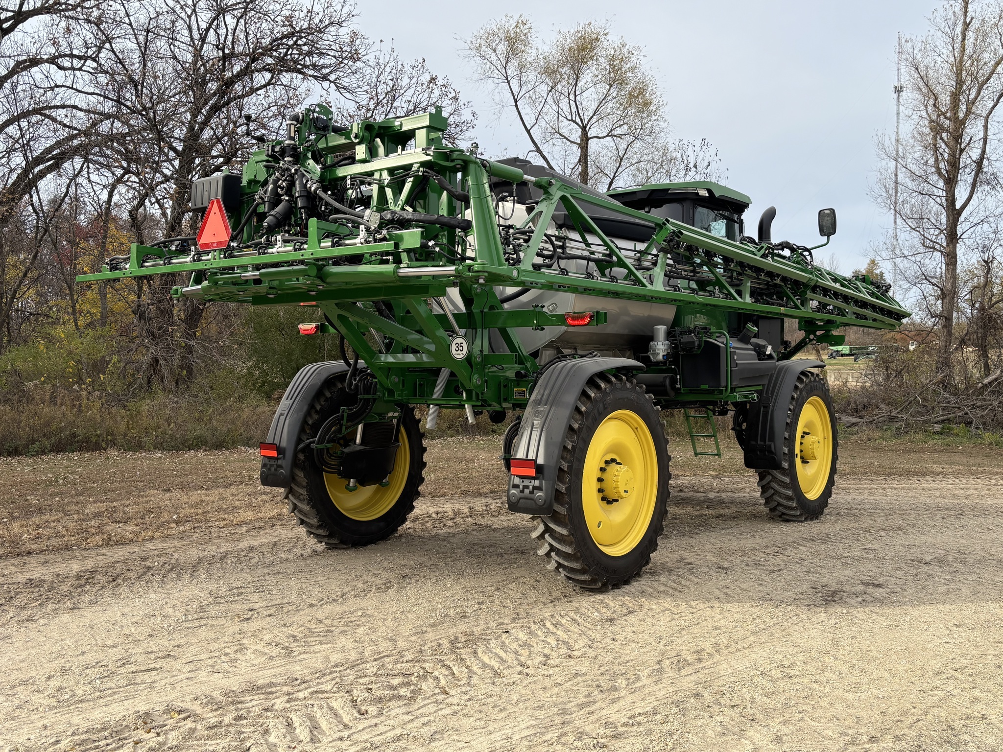 2025 John Deere 412R Self-Propelled Sprayer