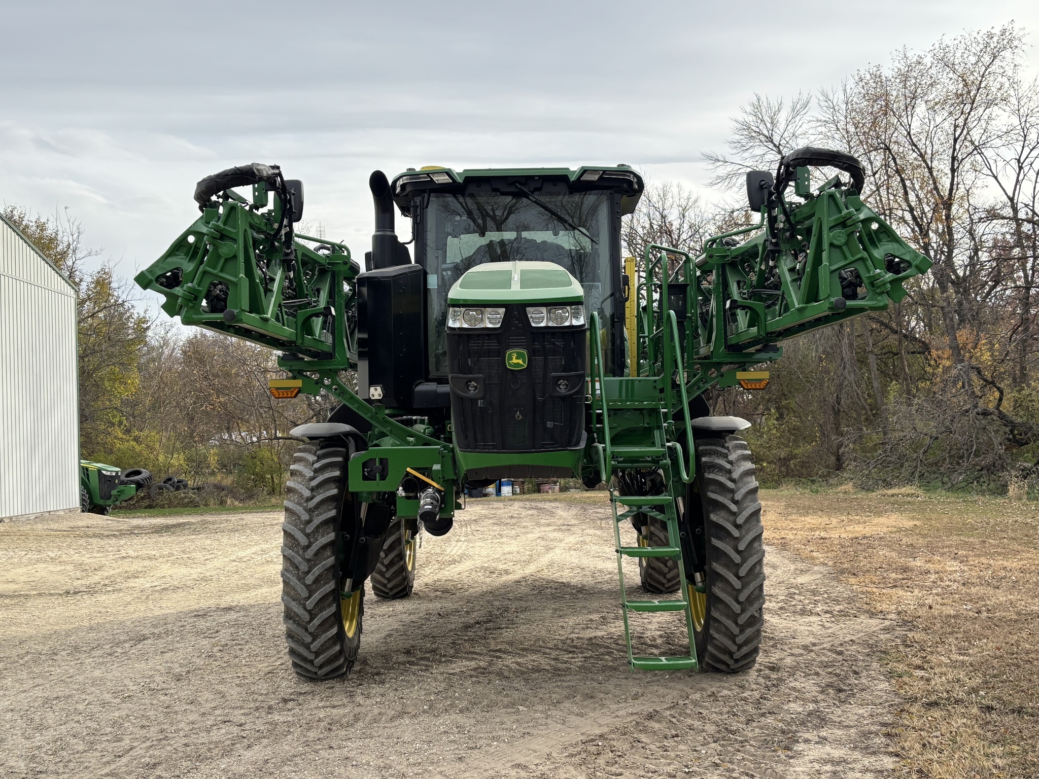 2025 John Deere 412R Self-Propelled Sprayer