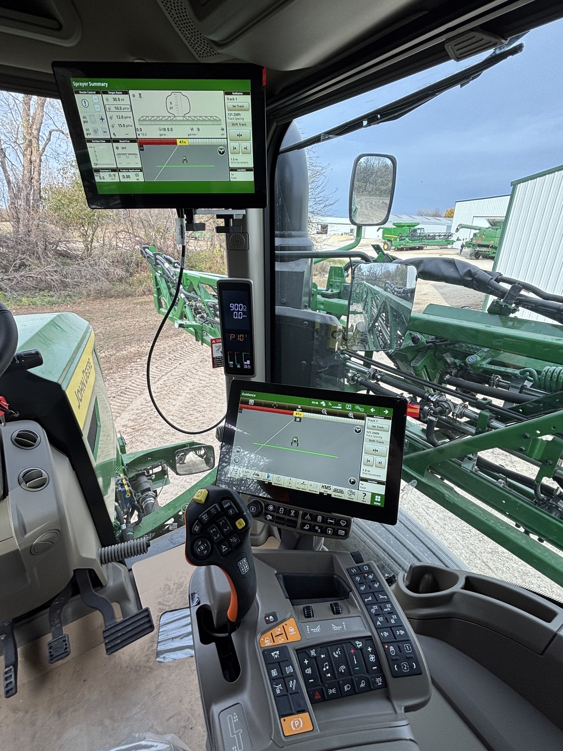 2025 John Deere 412R Self-Propelled Sprayer