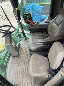 2023 John Deere CP770 Cotton Equipment