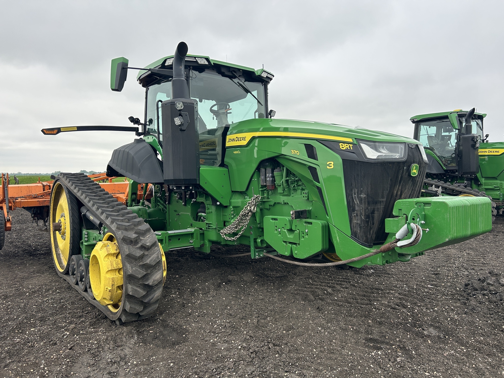 2021 John Deere 8RT 370 Tractor