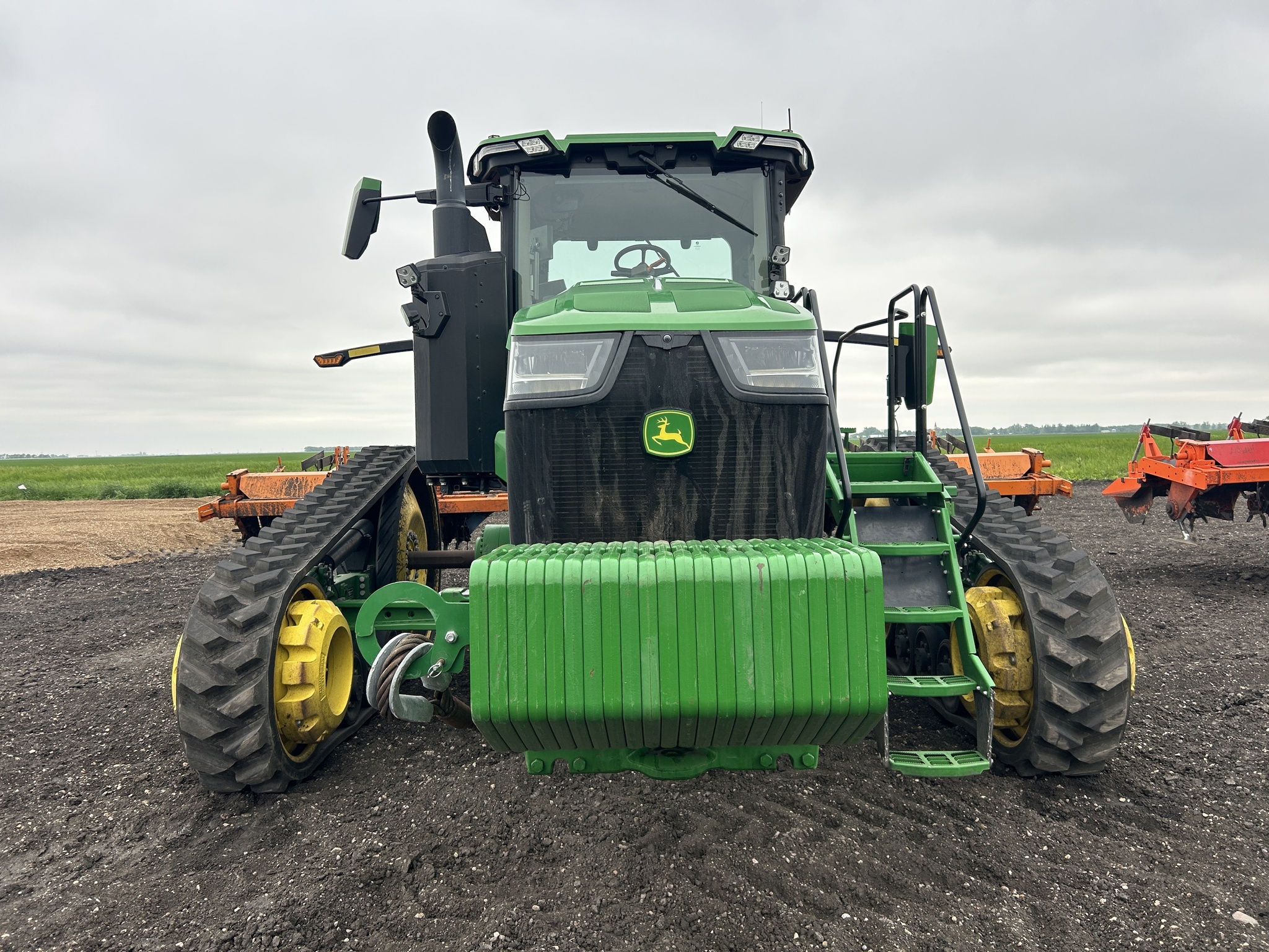 2021 John Deere 8RT 370 Tractor