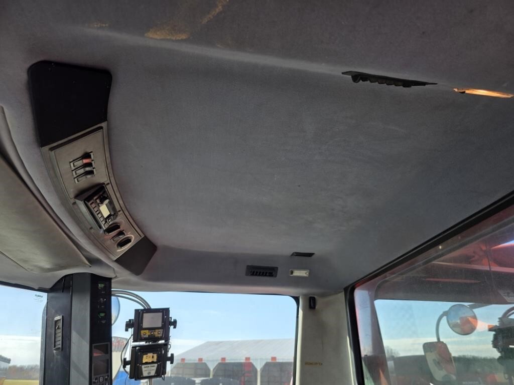 1996 Case IH 2166 Combine