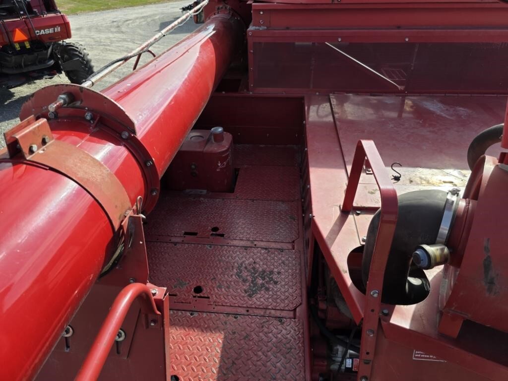 1996 Case IH 2166 Combine