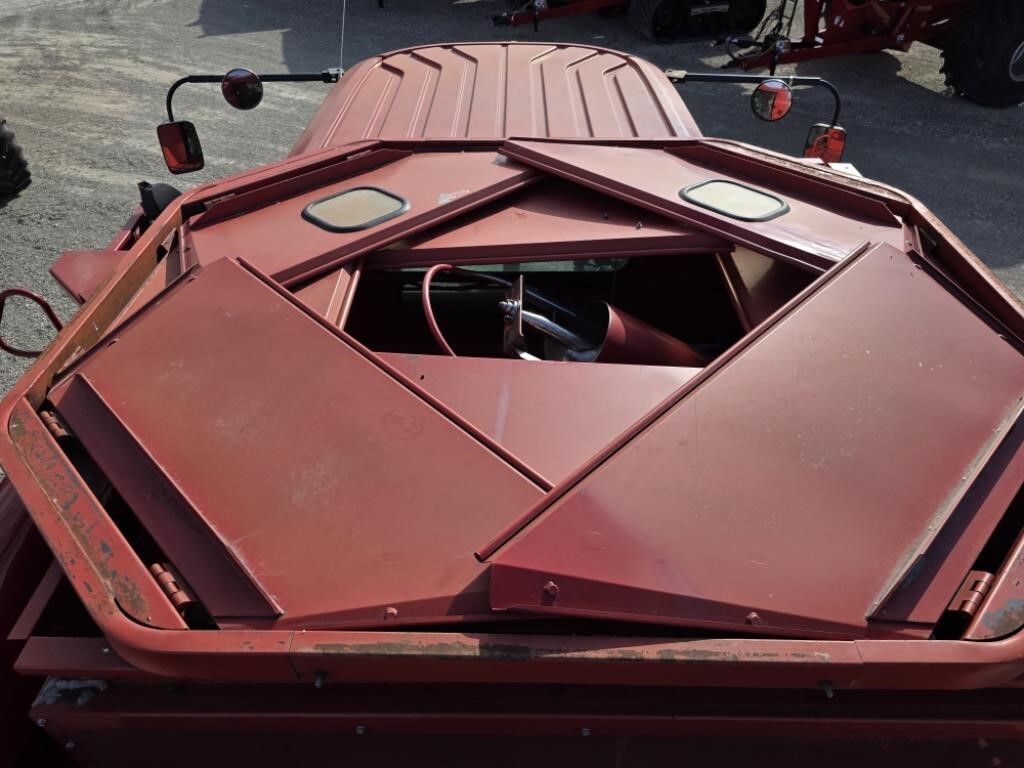 1996 Case IH 2166 Combine