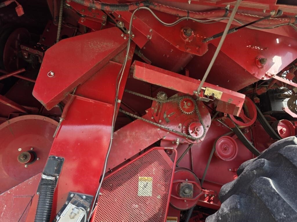 1996 Case IH 2166 Combine