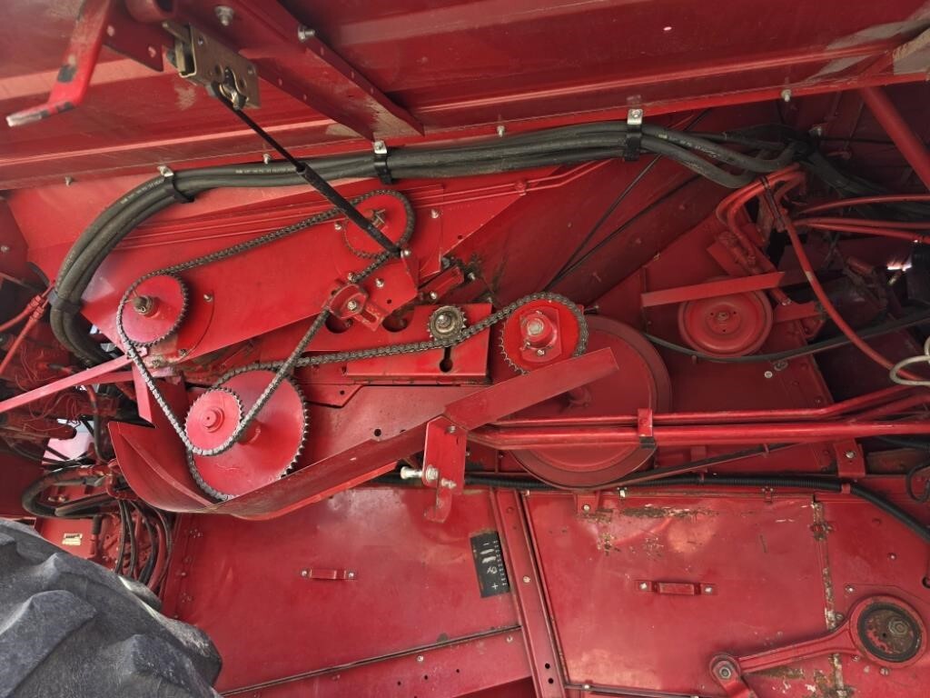1996 Case IH 2166 Combine