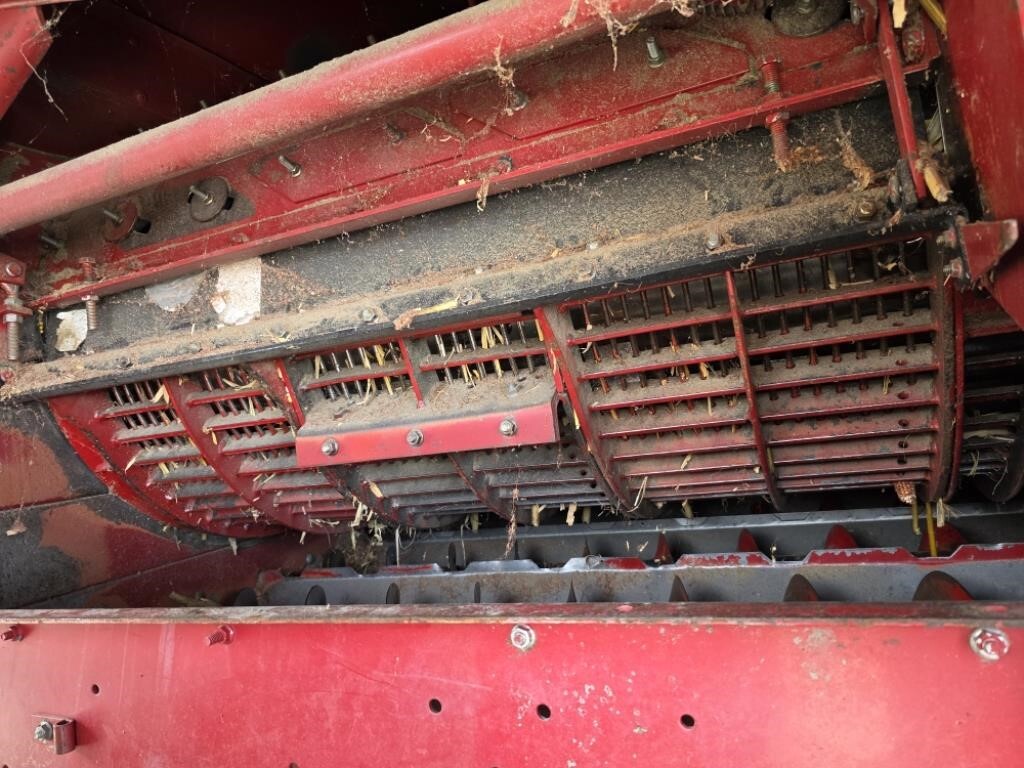 1996 Case IH 2166 Combine