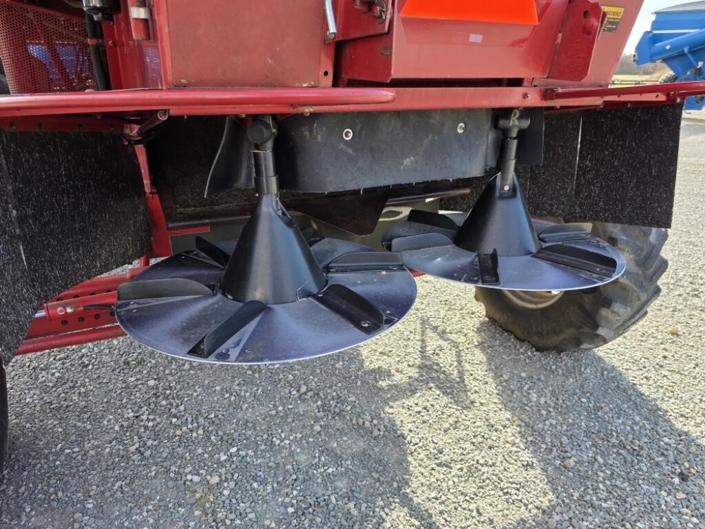 1996 Case IH 2166 Combine