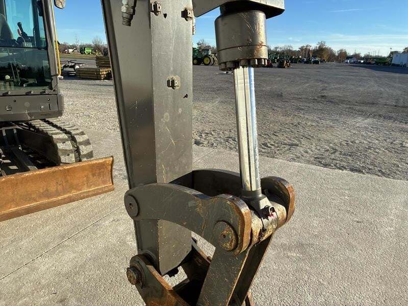 2022 Volvo ECR88D Excavator